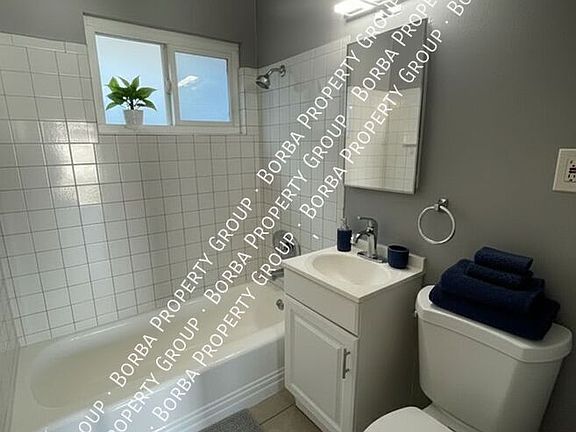 4th image of 16208 Eucalyptus Ave APT 20