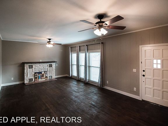5th image of 2802 Palm St