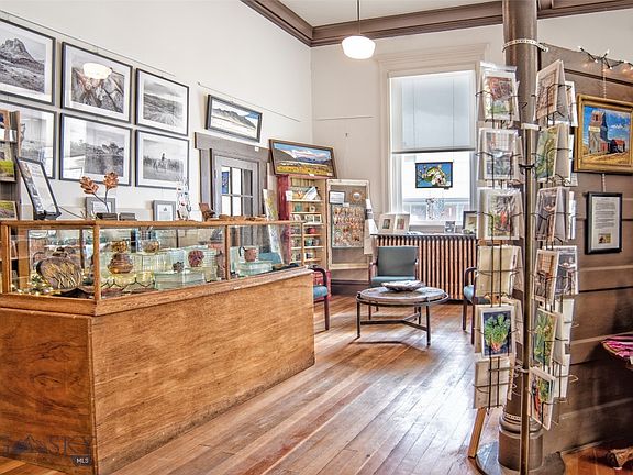 4th image of 35 E Bannack St