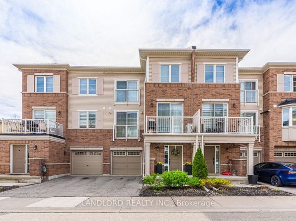 165 Hampshire Way #50, Milton, ON L9T 8M7