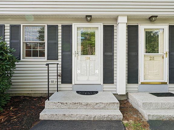 3rd image of 210 Foxcroft Circle #210