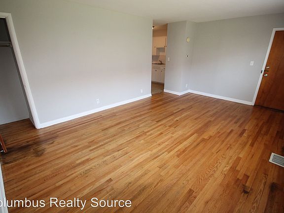 3rd image of 1220 King Ave APT B