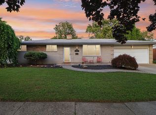 36332 Winterset Dr, Clinton Township, MI 48035
