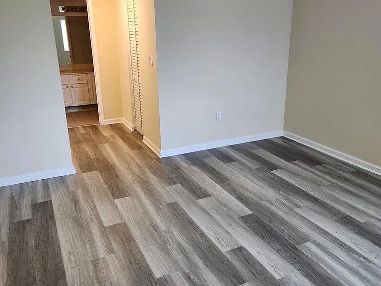 731 N Pine Island Rd #402 — Photo 5