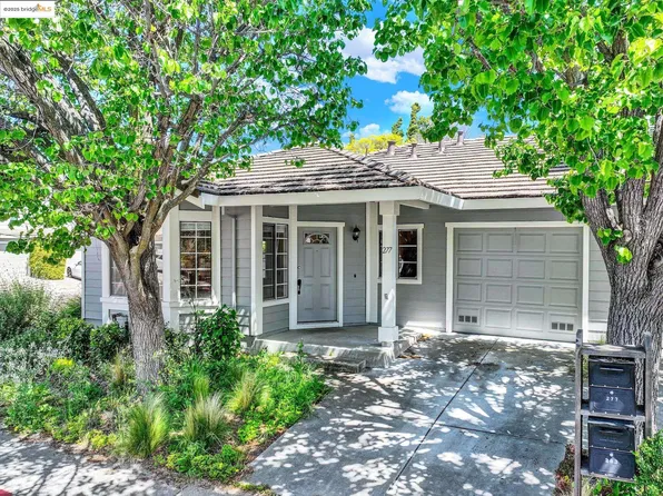 277 Oneil Cir, Hercules, CA 94547