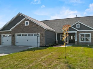 2129 S Raccoon Run, Winona Lake, IN 46590