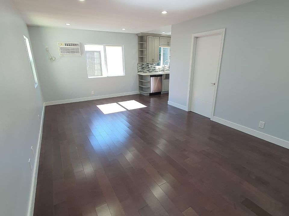 1st image of 5335 Vantage Ave