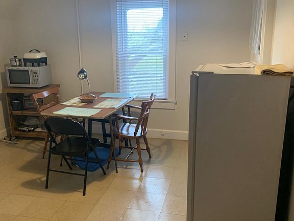 3rd image of 2206 Bellfield Ave #3