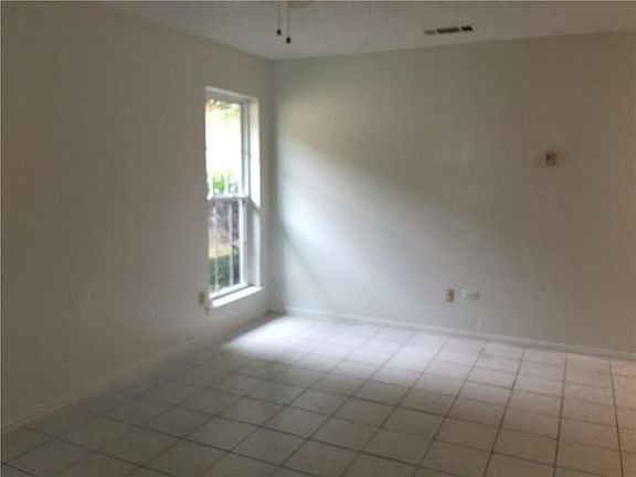 3rd image of 3452 Stanley Ave
