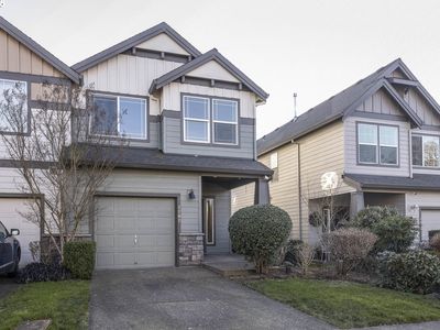 3702 E Oak Grove St, Newberg, OR, 97132
