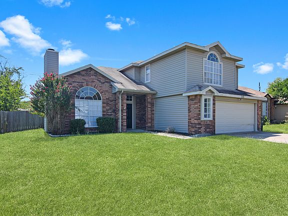 3rd image of 2408 Bluebonnet Dr