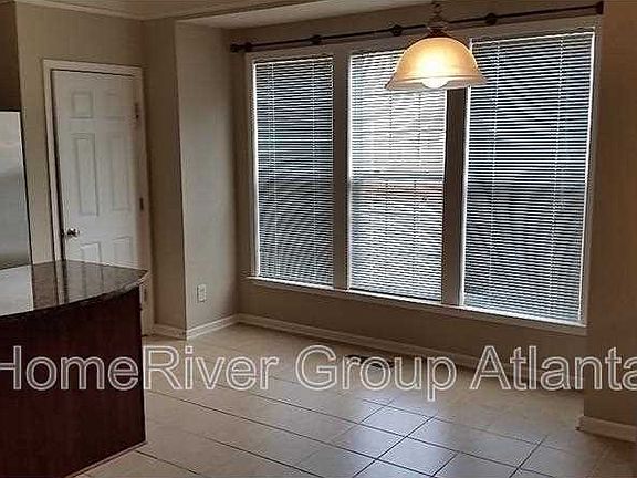 4th image of 1612 Wehunt Pl SE