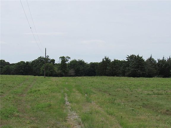 5th image of 1611 County Road 4015