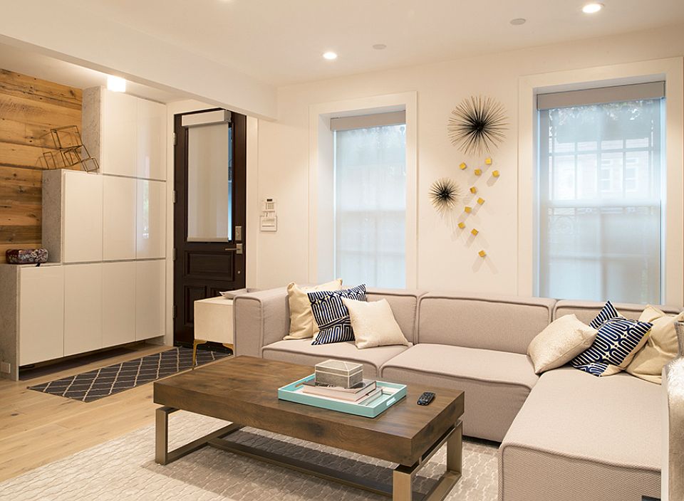 1st image of 900 Jefferson Ave #1