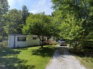 7309 Big Horn Dr, Crossville, TN 38572