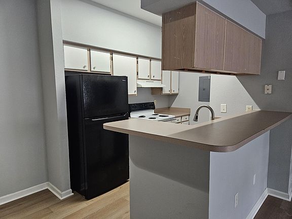 5th image of 112 Union Cemetery Rd APT 514