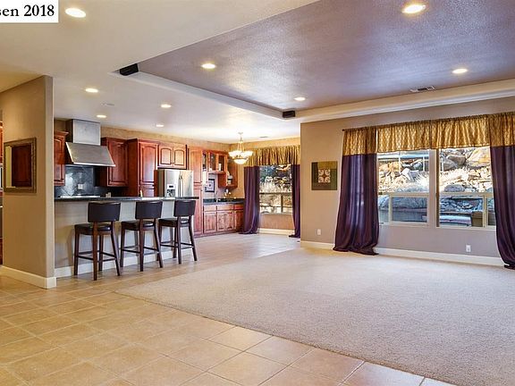 2nd image of 975 Cameron Way