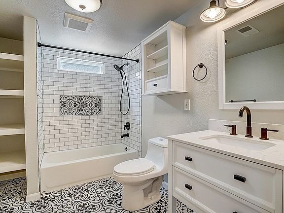4th image of 6834 Vasatch Dr #2