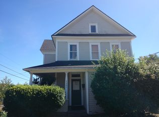 6023 22nd Ave NW, Seattle, WA 98107