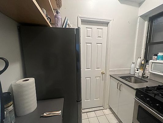 2nd image of 57 Leroy St APT 2