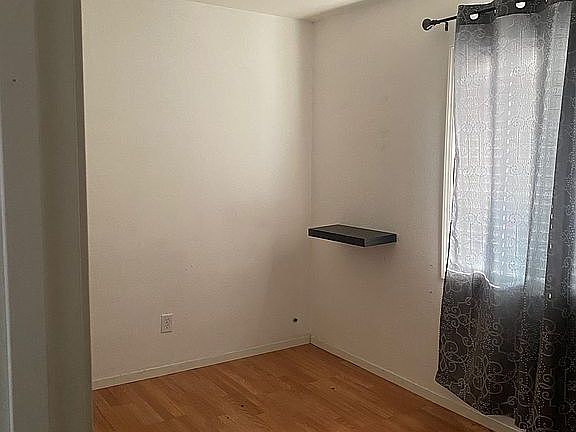 4th image of 2225 W Capitol Ave Space 85