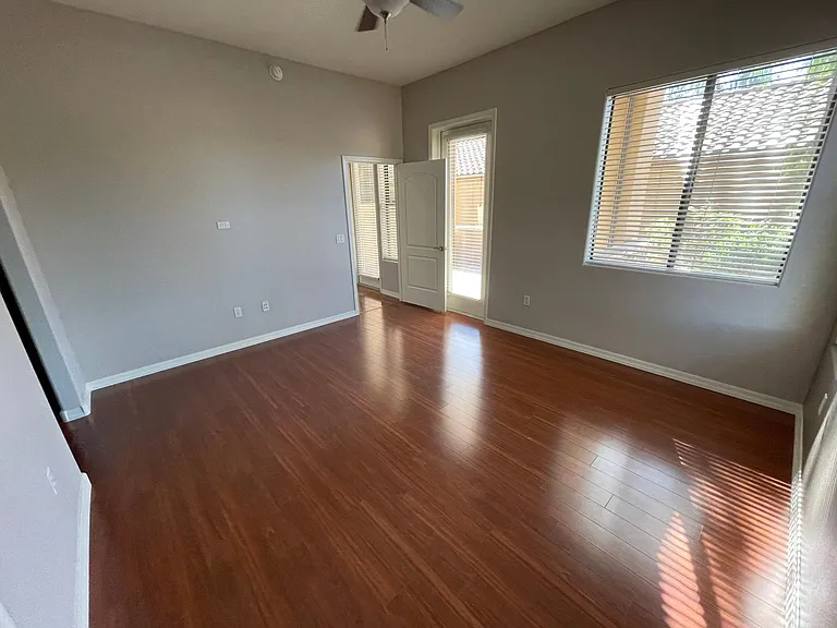 7027 Scottsdale Rd #105 — Photo 6