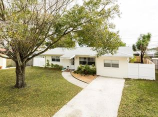 12475 104th St, Largo, FL 33773