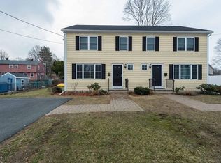 13 Spring Ct #A, Woburn, MA 01801