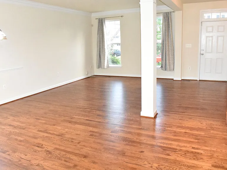 1310 Walker Dr — Photo 6