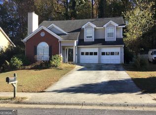 2320 Eagle Pointe Ct, Lawrenceville, GA 30044