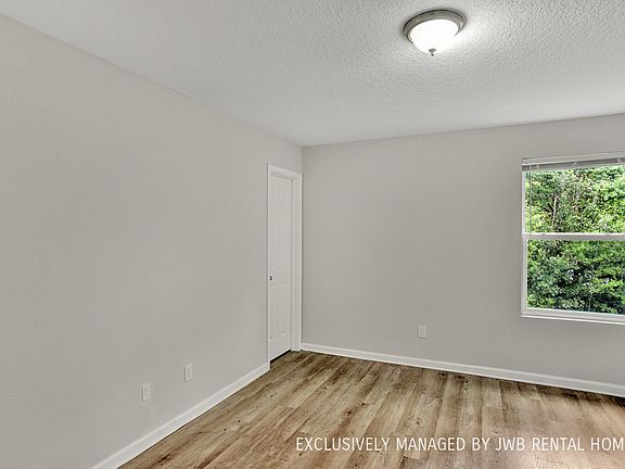 4th image of 6815 Lake Mist Ln