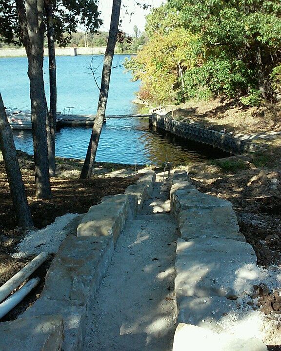 2nd image of 1621 NE Lake Shore Dr