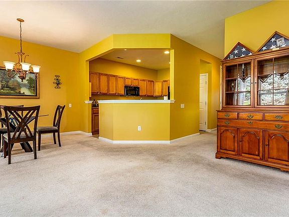 3rd image of 9358 Saw Mill Dr