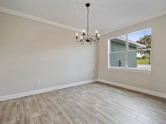 4th image of 10238 Caracara Ave