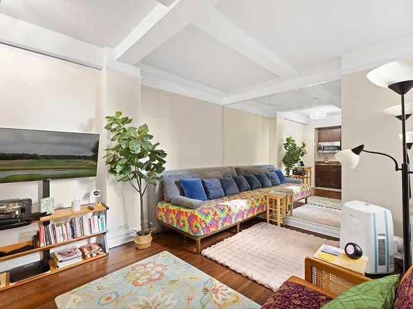 457 West 57th Street image 3 of 8