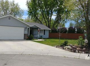 911 Ten Letter Ct, Kuna, ID 83634