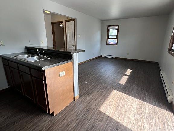 2nd image of 1114 Cherry St