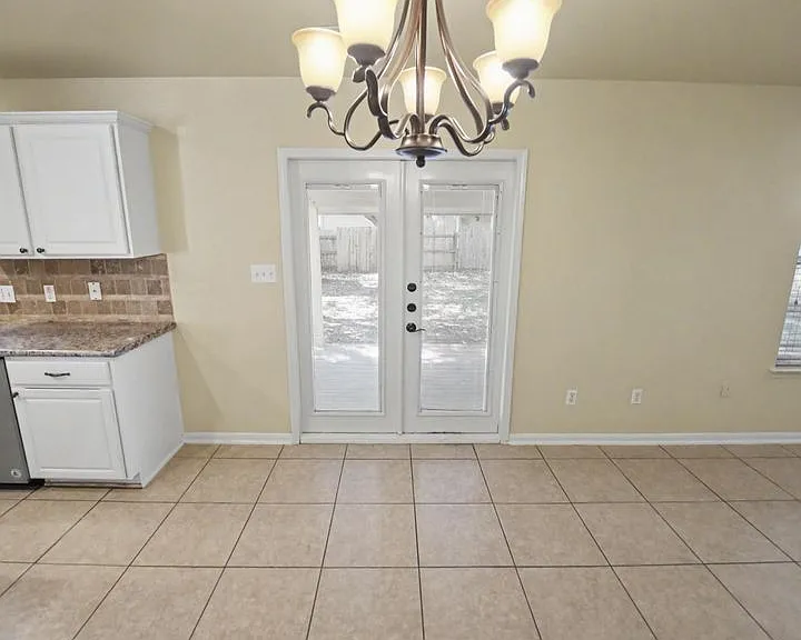 194 Laceleaf Ln — Photo 22