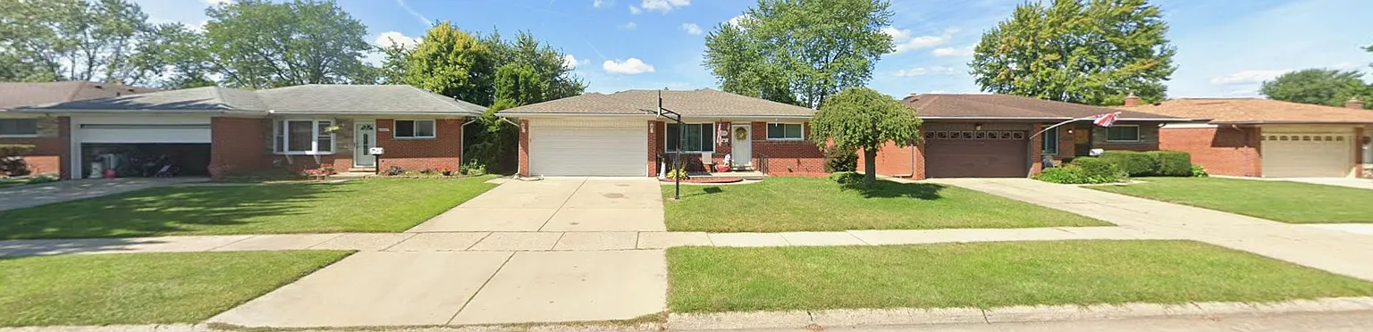 29543 Eiffel Ave photo 1
