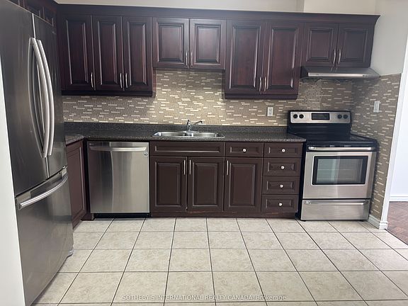 4th image of 60 Pavane Link Way #706