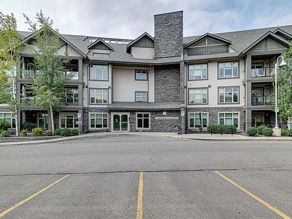 2nd image of 15 E Aspenmont Hts SW #225