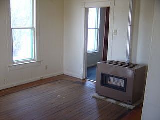 2nd image of 609 Topaz St
