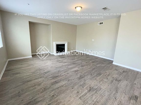 4th image of 7113 Tiara Ave