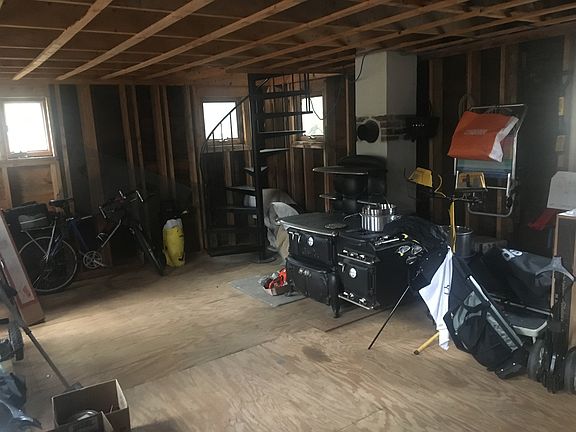 14x21 unfinished kitchen 