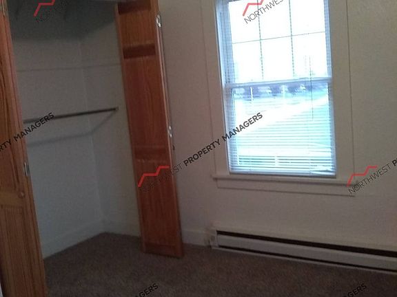 4th image of 509 W Market St APT 6