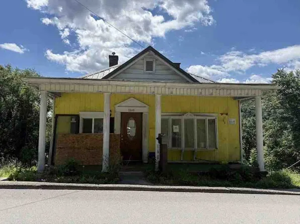 168 Lincoln St, Grafton, WV 26354