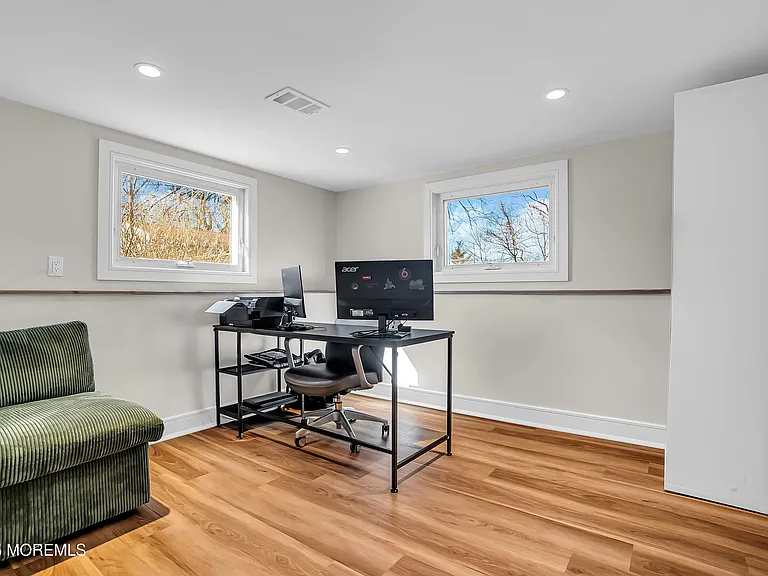 17 Arlene Dr — Photo 33