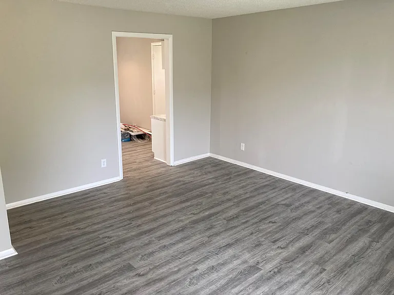 5505 W Keller Rd — Photo 4