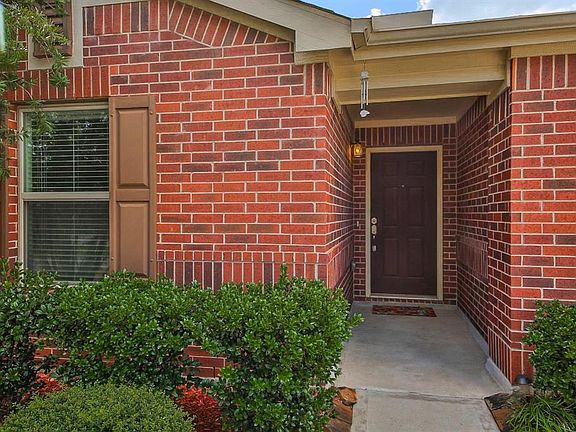 2nd image of 2801 Soffiano Ln