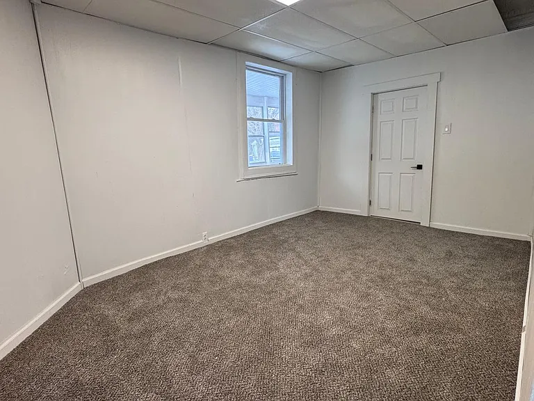 20 Sycamore St #1 — Photo 8